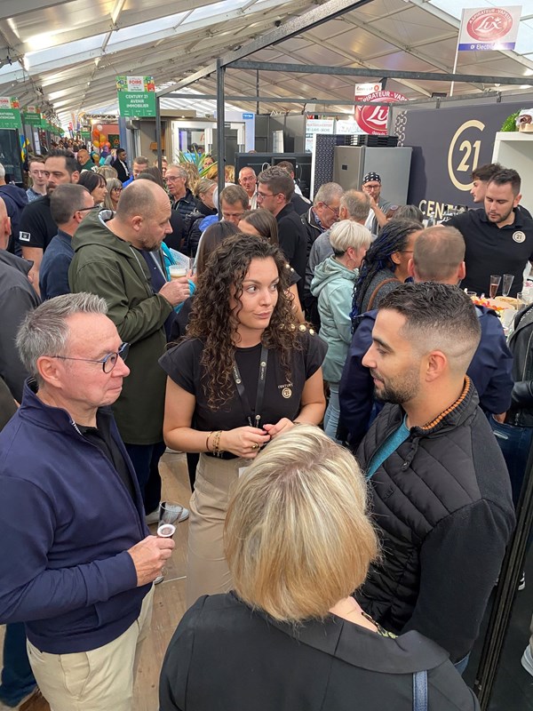 Century 21 Vente de Neuf présente à la Haute Foire de Pontarlier aux côtés d’INTOO Habitat