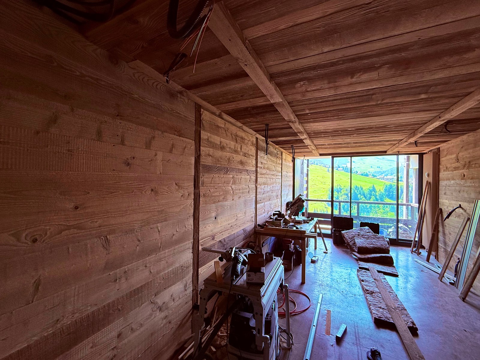 LA CLUSAZ CHANTIER